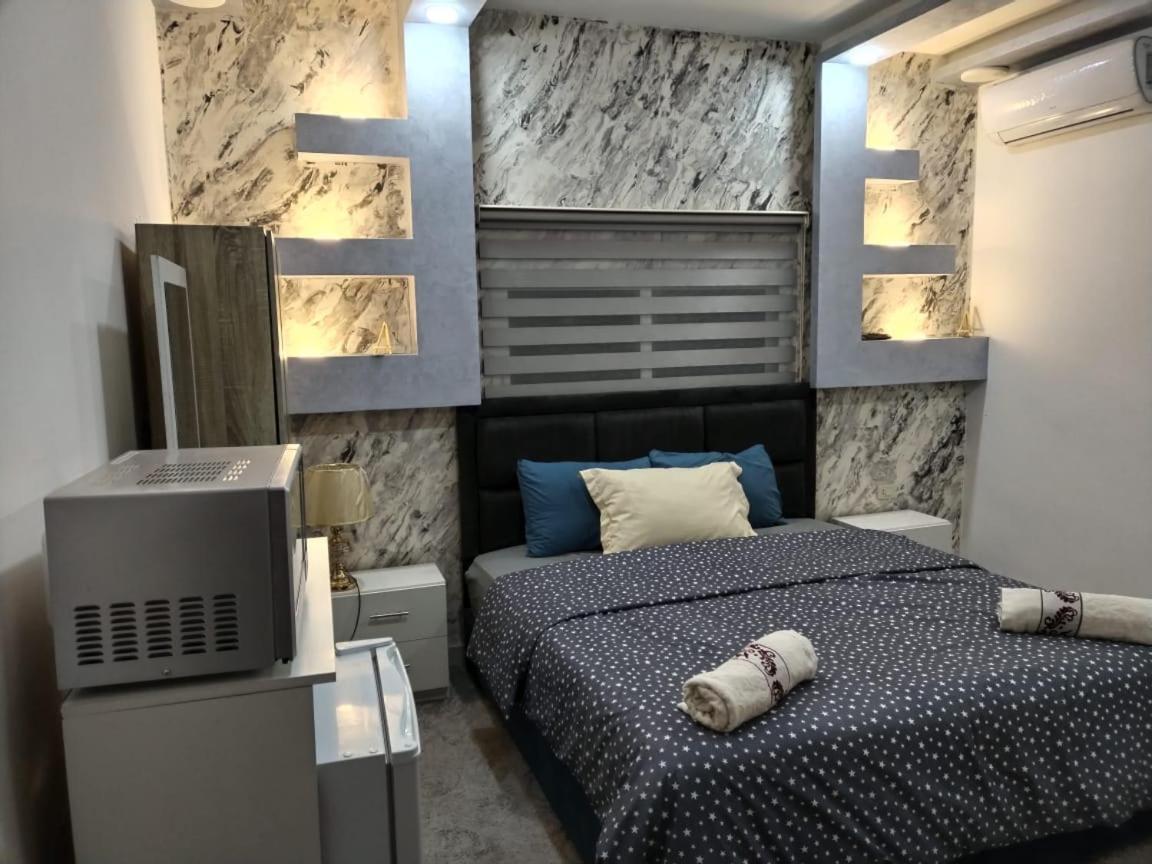 Cardostudio Hotel Jarash Bagian luar foto