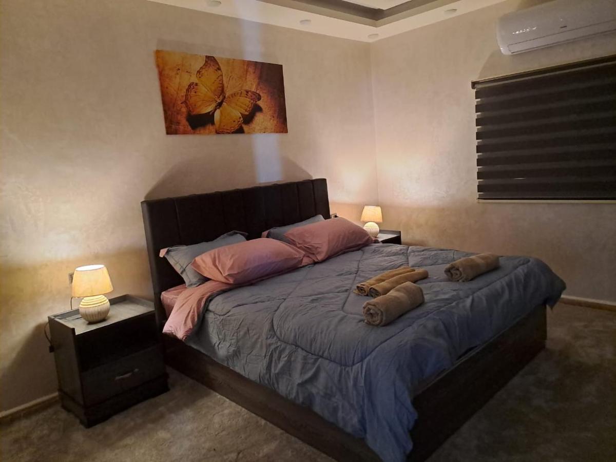 Cardostudio Hotel Jarash Bagian luar foto