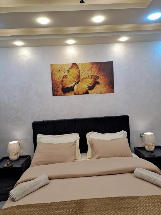 Cardostudio Hotel Jarash Bagian luar foto